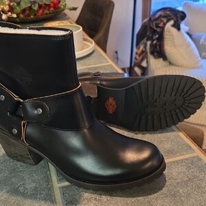 Harley-Davidson Women's Black Leather Boots Size 9.5